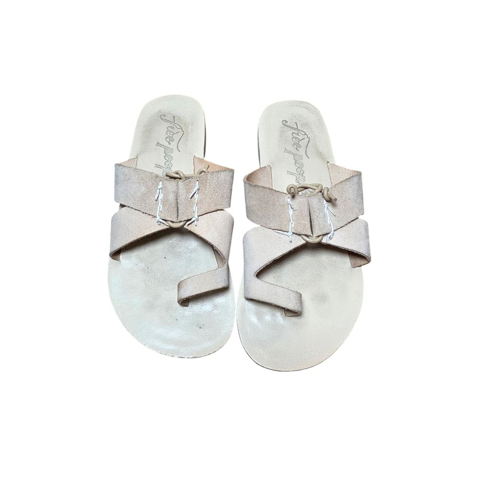 Free People Beige Leather Flat Sandals Unique Criss-Cross Strap‎ Size 36/ 5US